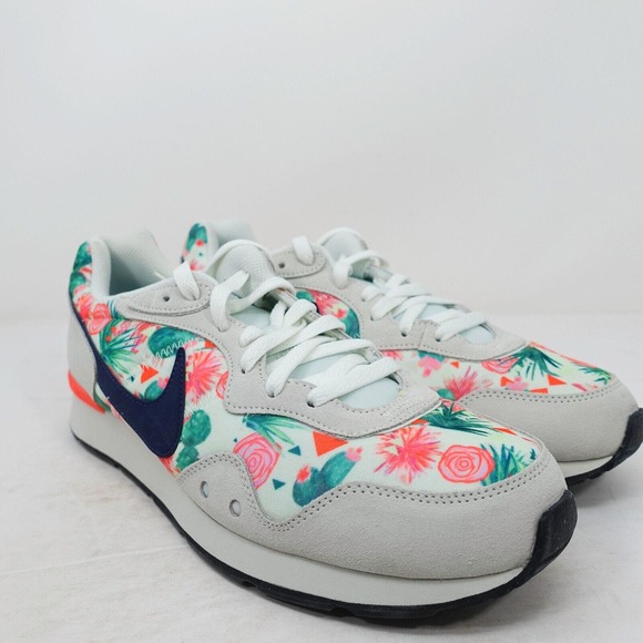 Nike Venture Runner N7 2020 Limited Edition Neon CV8983-001 Mens Size 9.5 main image 9
